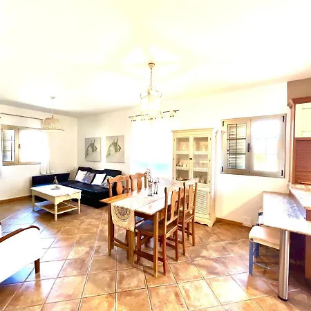 Semesterbostad Casa Surf La Higuerita *